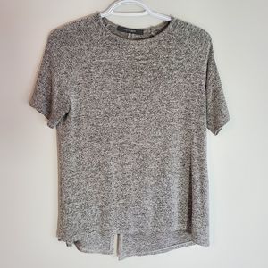 🎉3 for $12 | Coin 1804 | Grey Button-Back Heathered Tee